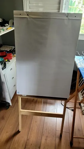Flip Chart com cavalete de madeira