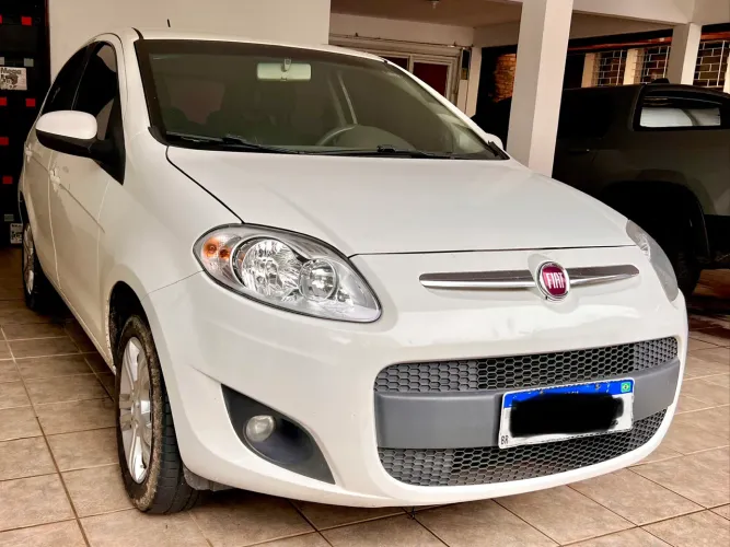 Fiat Palio Essence 1.6 Flex 16V 5P 2012