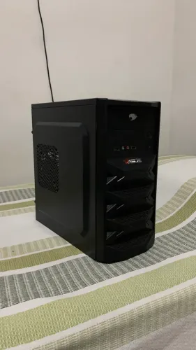 PC Gamer Geforce GTX 1050Ti 4GB AMD Athlon 200ge 3.2 GHz 8GB RAM