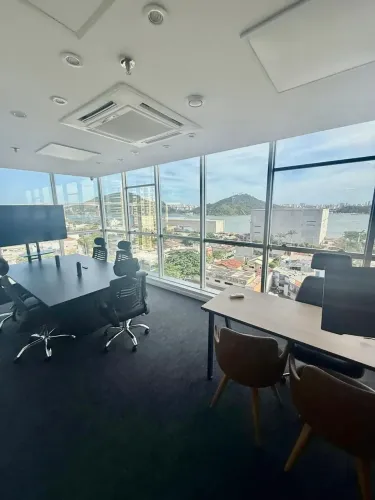 IMPERDIVEL - SALA EDIF. GLOBAL TOWER - 110 M² + 02 VGS.