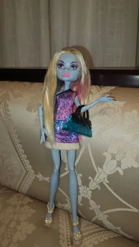 Monster high Abbey Bominable- Scaris