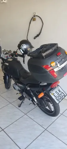 Vendo moto Suzuki - 125.