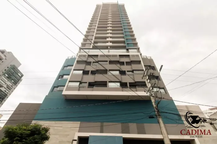 Studio com 27m² para locação com sacada Chácara Seis de Outubro!