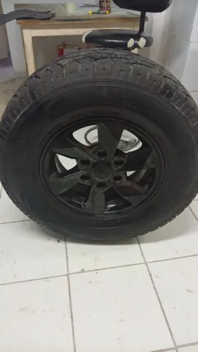 Aro 17 L200 Triton