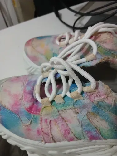 Tenis tie-dye