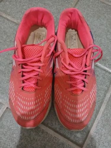 Tênis feminino rosa