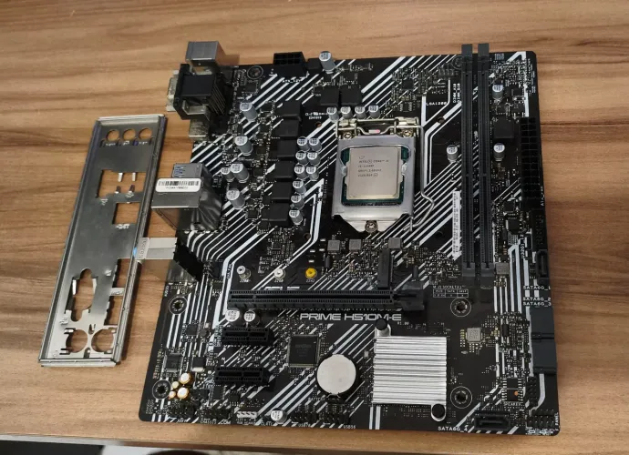 i5 11400F + Asus H510 PCIE 4.0<br><br>R$ 700,00