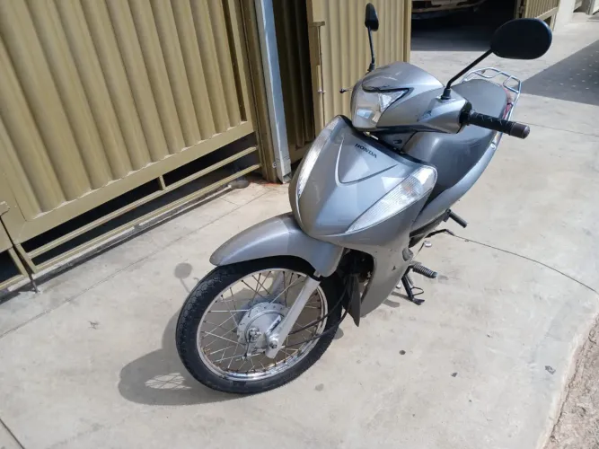 Vendo Honda Biz ES