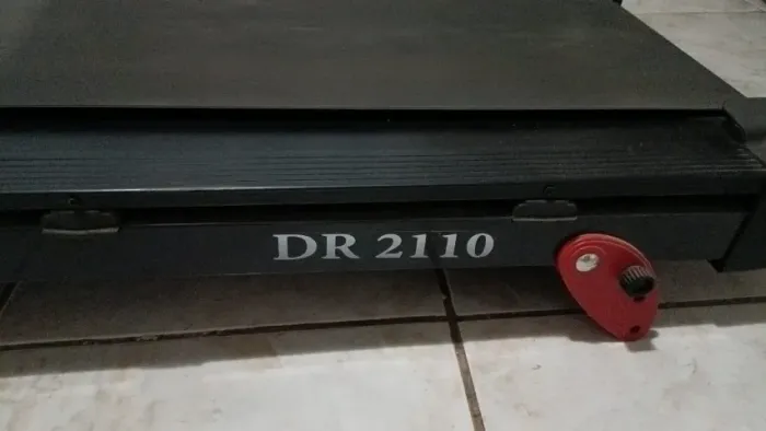 Esteira ergométrica dream DR 2110 - parcelado em 3x no cartão de credito.