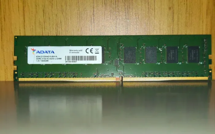 Memória RAM DDR4 4GB ADATA 2133MHz Desktop