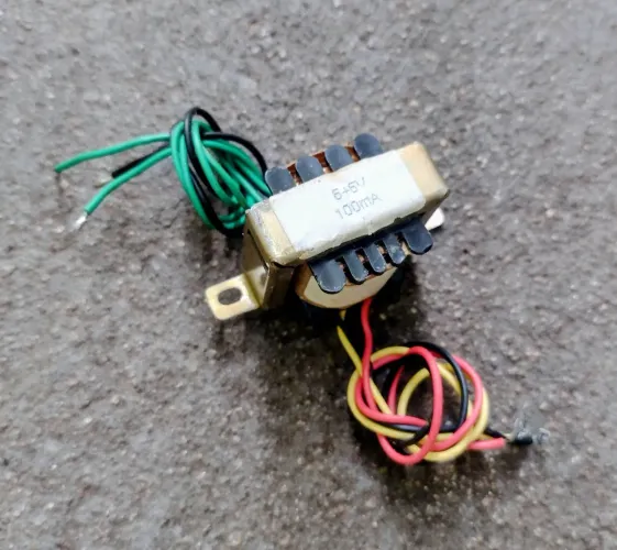 Transformador pequeno 6+6V 100mA
