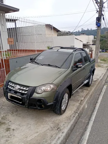 Fiat Strada Adventure1.8/ 1.8 Locker Flex CD 2012