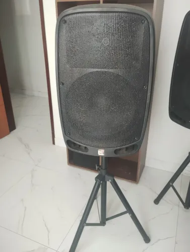 caixa de som profissional STANER 50, PS 1501. pouco usada e excelente. 