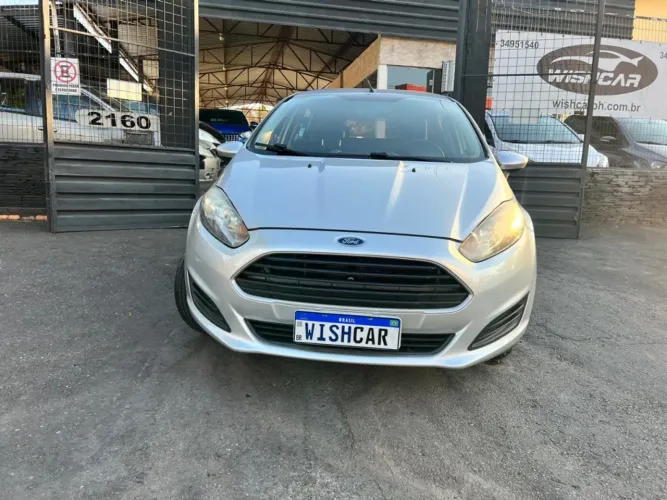 Ford Fiesta 1.5 16V Flex Mec. 5P 2015