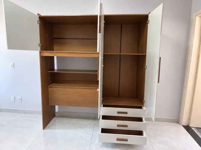 Guarda roupa solteiro