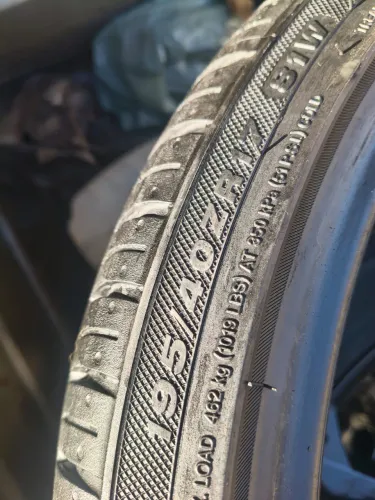 Pneu Westlake 195/40 R17