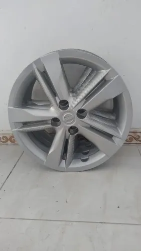  Uma calota do Nissan kicks Aro 16 Original