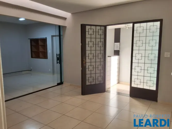 COMERCIAL - VILA RUBI - SP