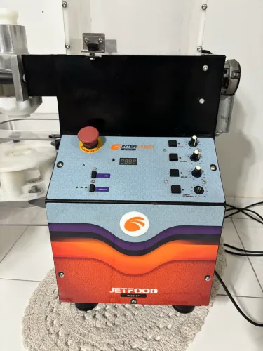 Máquina Modeladora de Salgados Jetfood Master Interlaser - Usada 1x - R$6.700