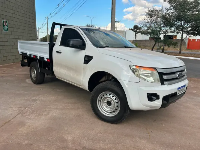 Ford Ranger XL 2.2 4X4 CS Diesel Mec. 2014