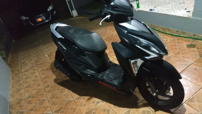 Honda Elite