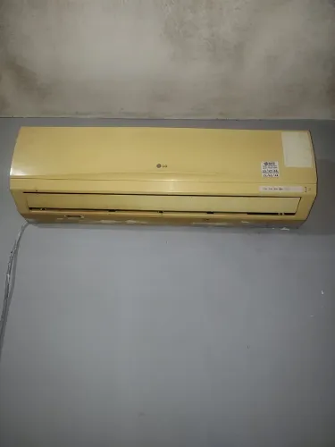 Ar-condicionado LG 12 mil BTUs usado