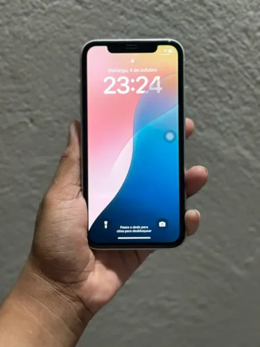 iPhone XR 64 gigas original semi novo