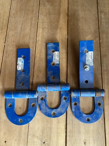 Dobradiças de porteira