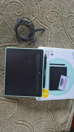 Mesa Digitalizadora Wacom Intuos Bluetooth CTL-4100WL