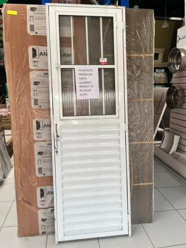 Material em construção em geral
