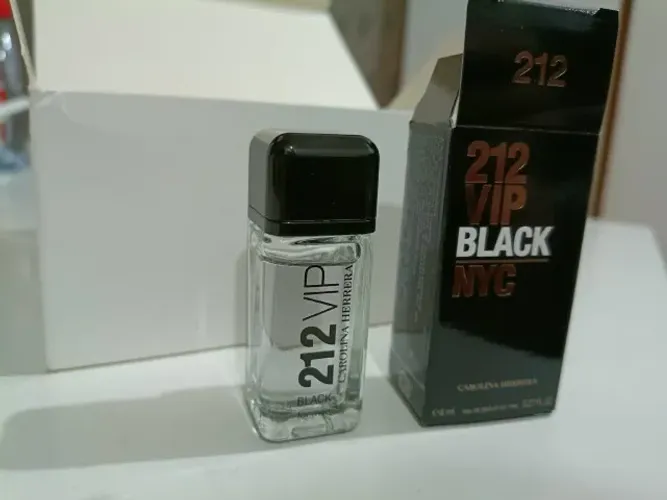 Vende-se perfumes Carolina Herrera