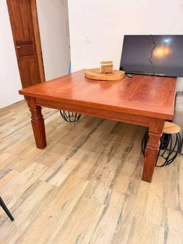 Mesa Madeira Demolição 1,60x1,60