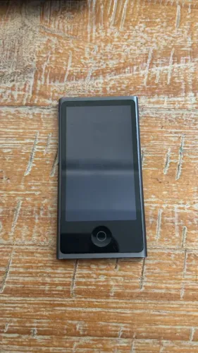 Não aceito trocas! Ipod Nano 7a Geração Apple 16gb Cinza-espacial (leia!) (Usado)
