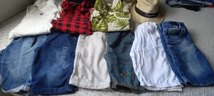 Lote de roupas menino tam 8 anos