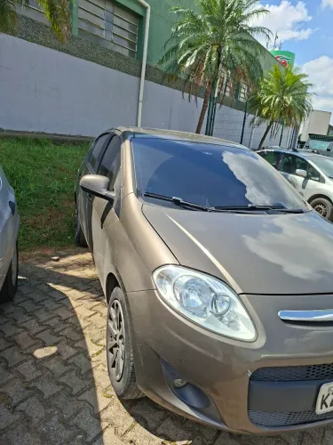 Fiat Palio Essence 1.6 Flex 16V 5P 2012