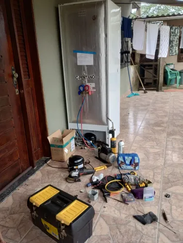 TÉCNICO EM REFRIGERAÇÃO EM GERAL 