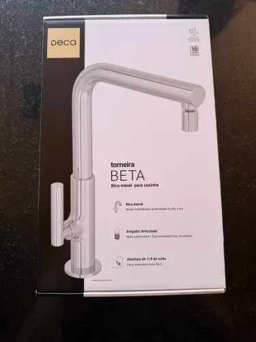 TORNEIRA DECA - BETA DE MESA COM BICA MÓVEL PARA COZINHA