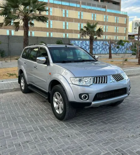 Mitsubishi Pajero Dakar 3.2 4X4 T.i. Dies. 5P Aut. 2012