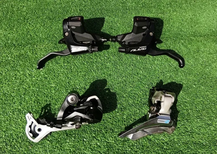 Grupo Shimano Alivio 9 V .. Jundiai !!