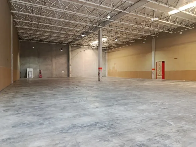 Galpão na Via de Acesso João de Góes, 2300 - A5  1942 m²