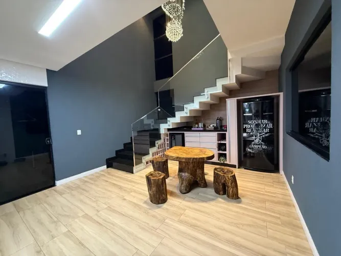 Casa para Venda em Joinville, Bom Retiro, 3 dormitórios, 3 suítes, 3 banheiros, 2 vagas