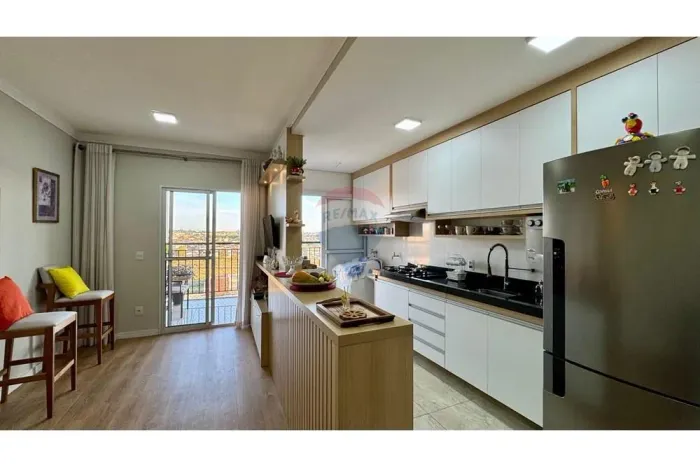 Apartamento à venda, 2 Dormitórios sendo 1 Suíte, com 63,27m² no valor de 339.900,00 no Pa