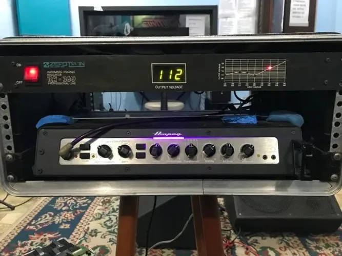amplificador de contra baixo ampeg pf 800 no case completo zerado . leia a descrição