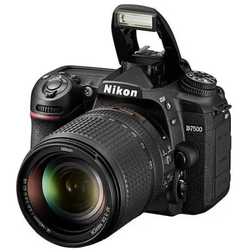 Câmera Digital Nikon D7500 20.9MP 3.2" Lente AF-S DX NIKKOR 18-140MM VR - Nova na caixa!