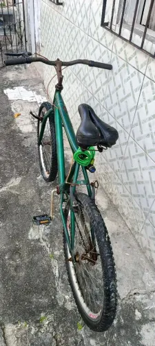 Bicicleta aro 24 média usada