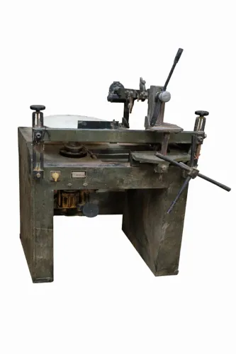 TORNO marca MOTT - Marcenaria