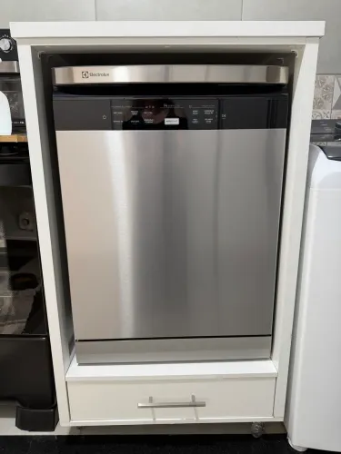 Lava-Louças Electrolux 14 Serviços Inox com Função Higienizar Compras (LL14X)