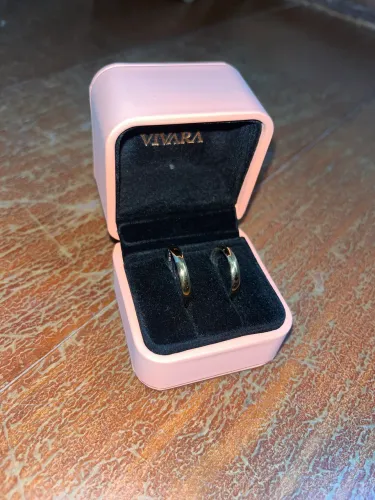 ALIANÇAS VIVARA ROMANCE EM PRATA 925 E OURO AMARELO 18K, 3MM Tamanhos 17 e 22.