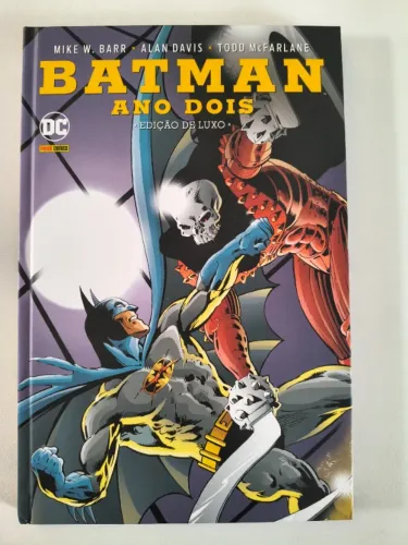 HQ Batman Ano Dois (em estado de novo)