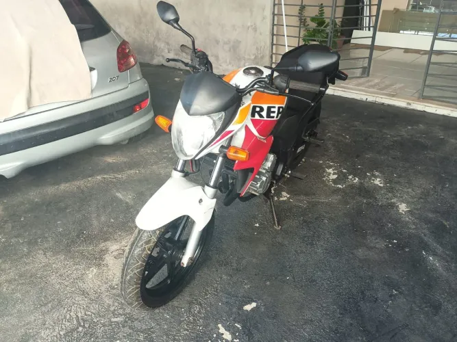 CB 300R Repsol 2014